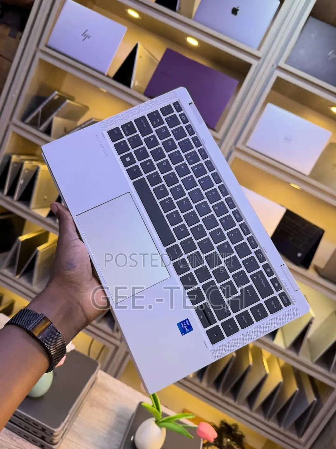 Laptop HP EliteBook 1040 G8 32GB Intel Core i7 SSD 512GB