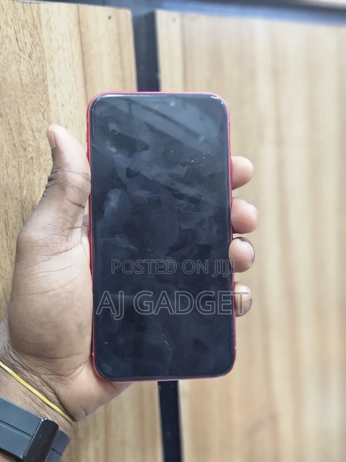 Apple iPhone 11 64 GB Red