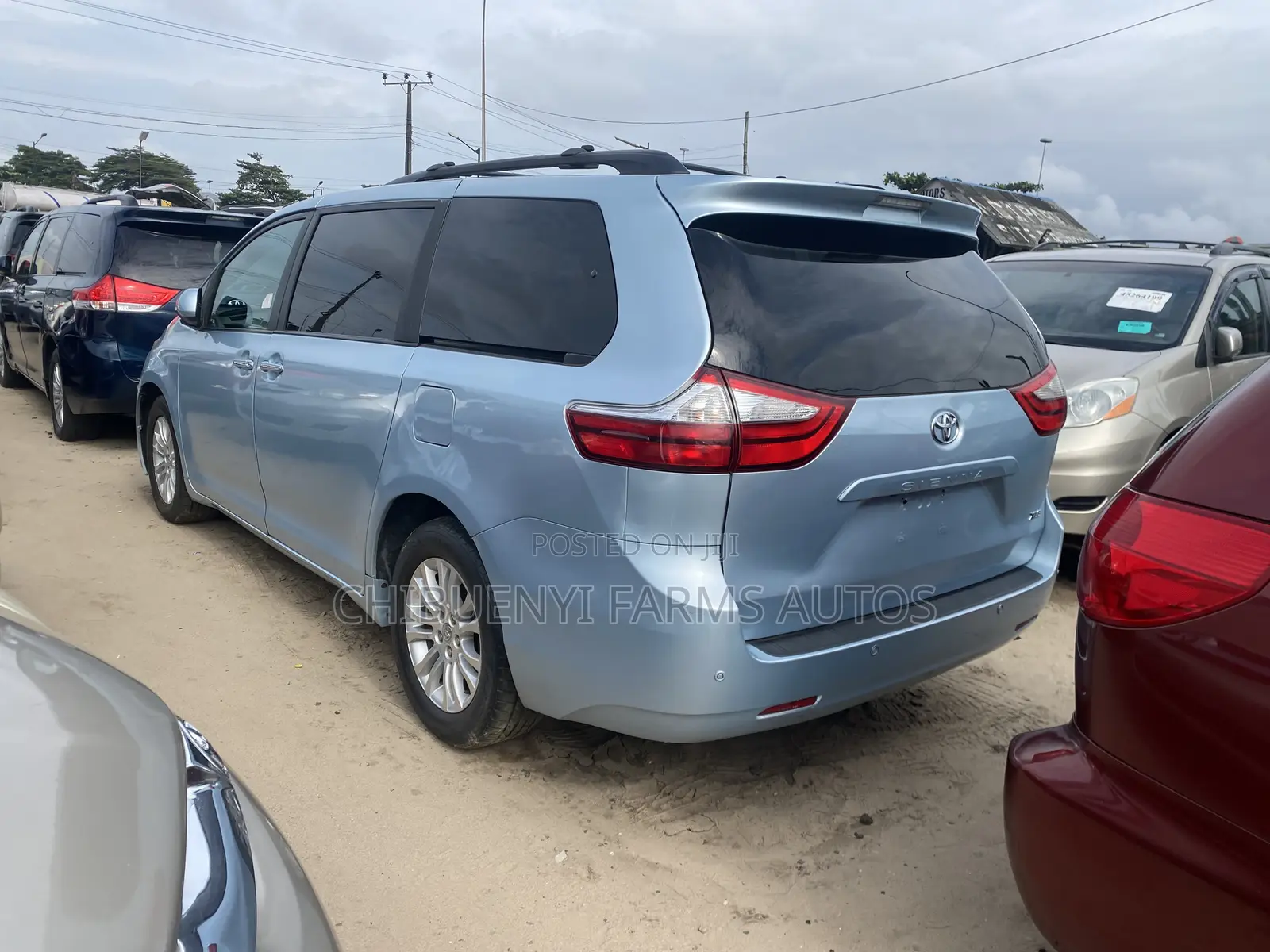 Toyota Sienna XLE 8-Passenger 4dr Minivan (3.5L 6cyl 6A) 2015 Blue