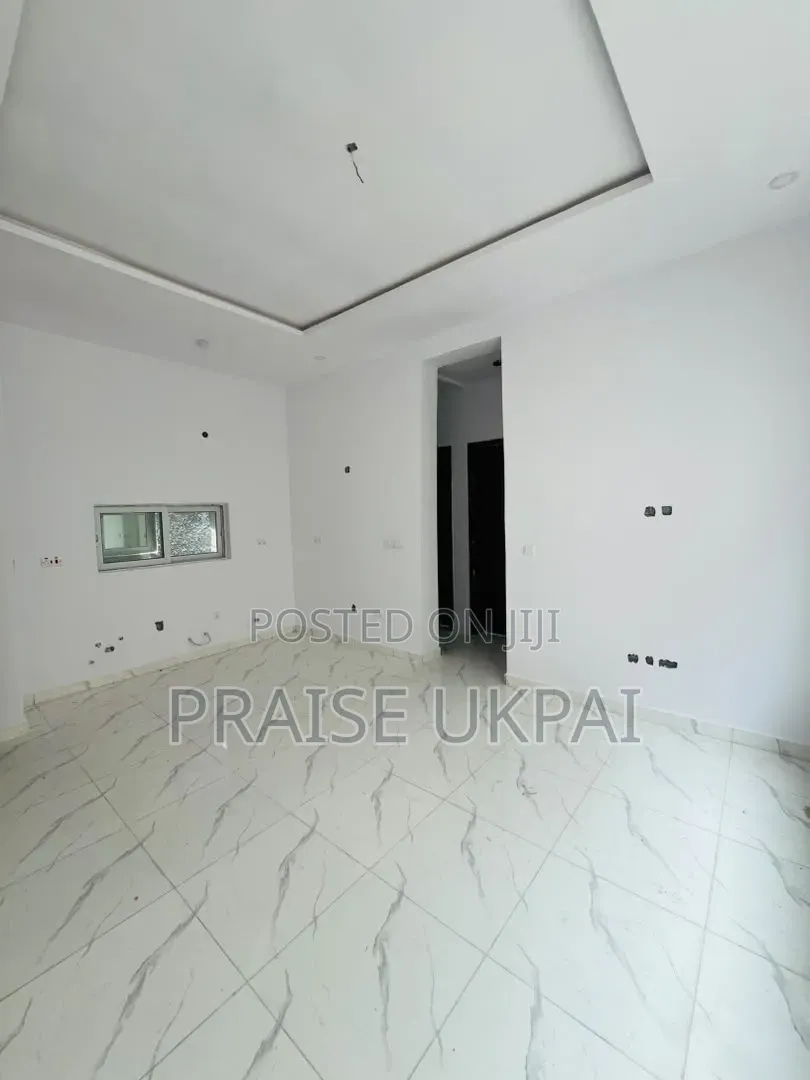 Furnished 2bdrm Apartment in Ikate for sale