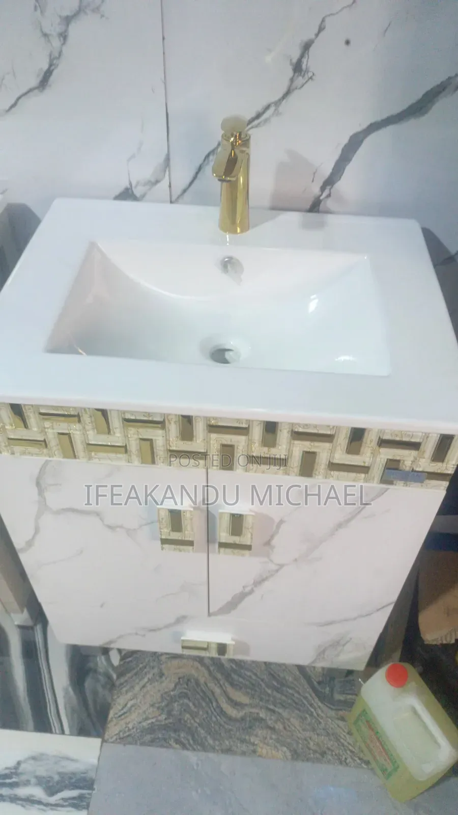 Plumbing Materials Dining Wash Hand Basin