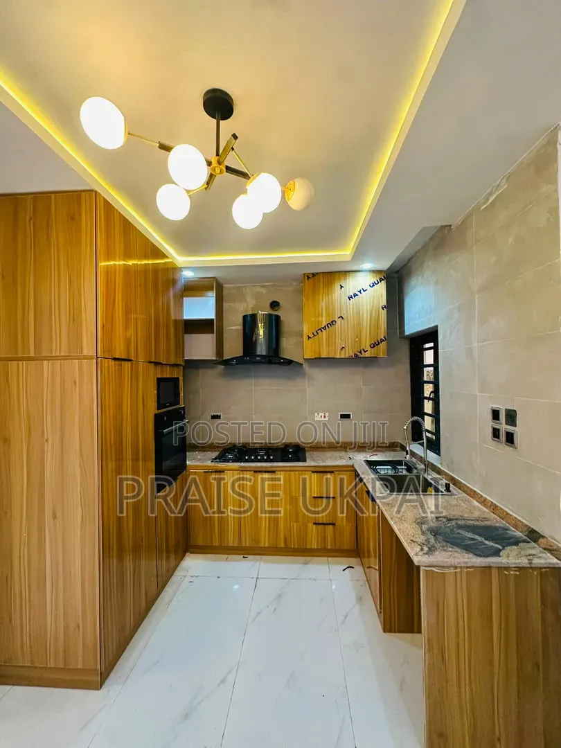 Furnished 3bdrm Duplex in Ajah, Off Lekki-Epe Expressway for sale