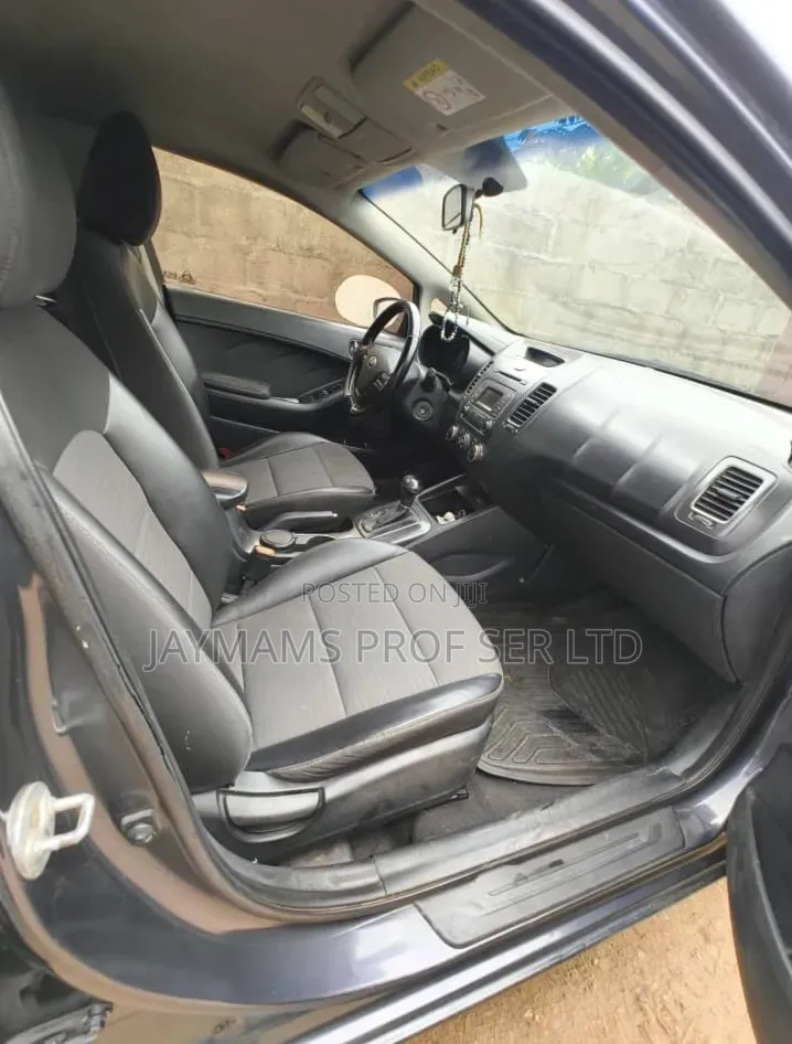 Kia Cerato 2015 Gray