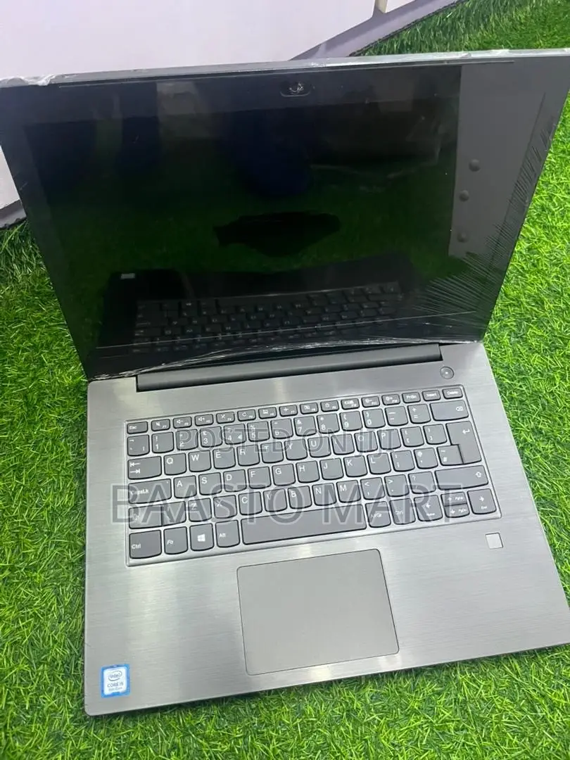 Laptop Lenovo IdeaPad 130 4GB Intel Core i5 SSD 128GB