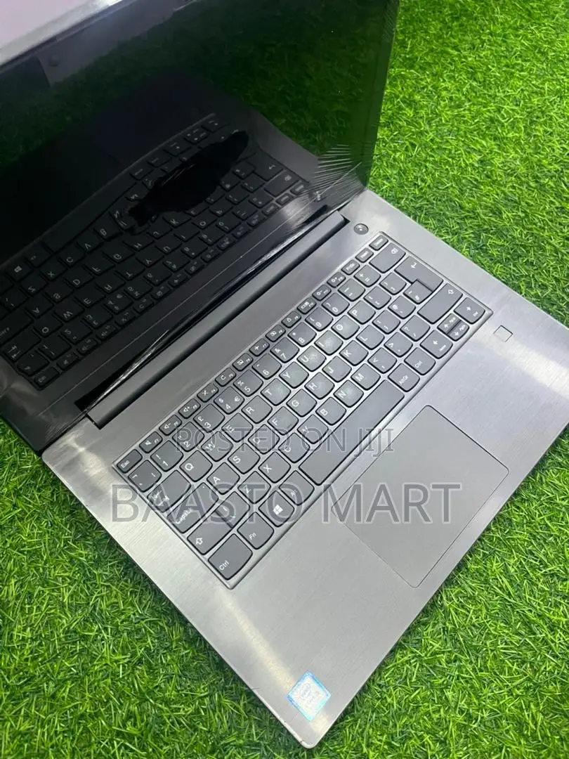 Laptop Lenovo IdeaPad 130 4GB Intel Core i5 SSD 128GB