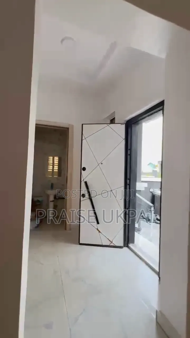 Furnished Studio Apartment in Lekki County, Ikota for rent
