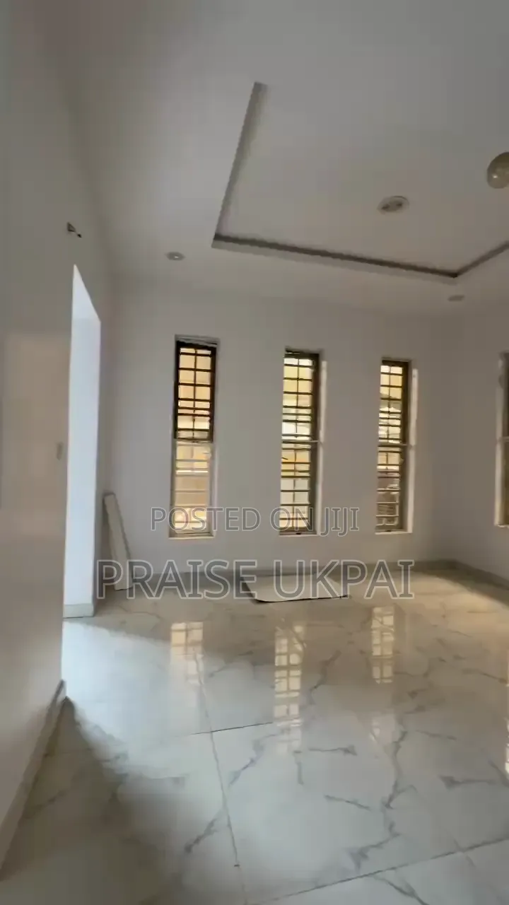 Furnished Studio Apartment in Lekki County, Ikota for rent