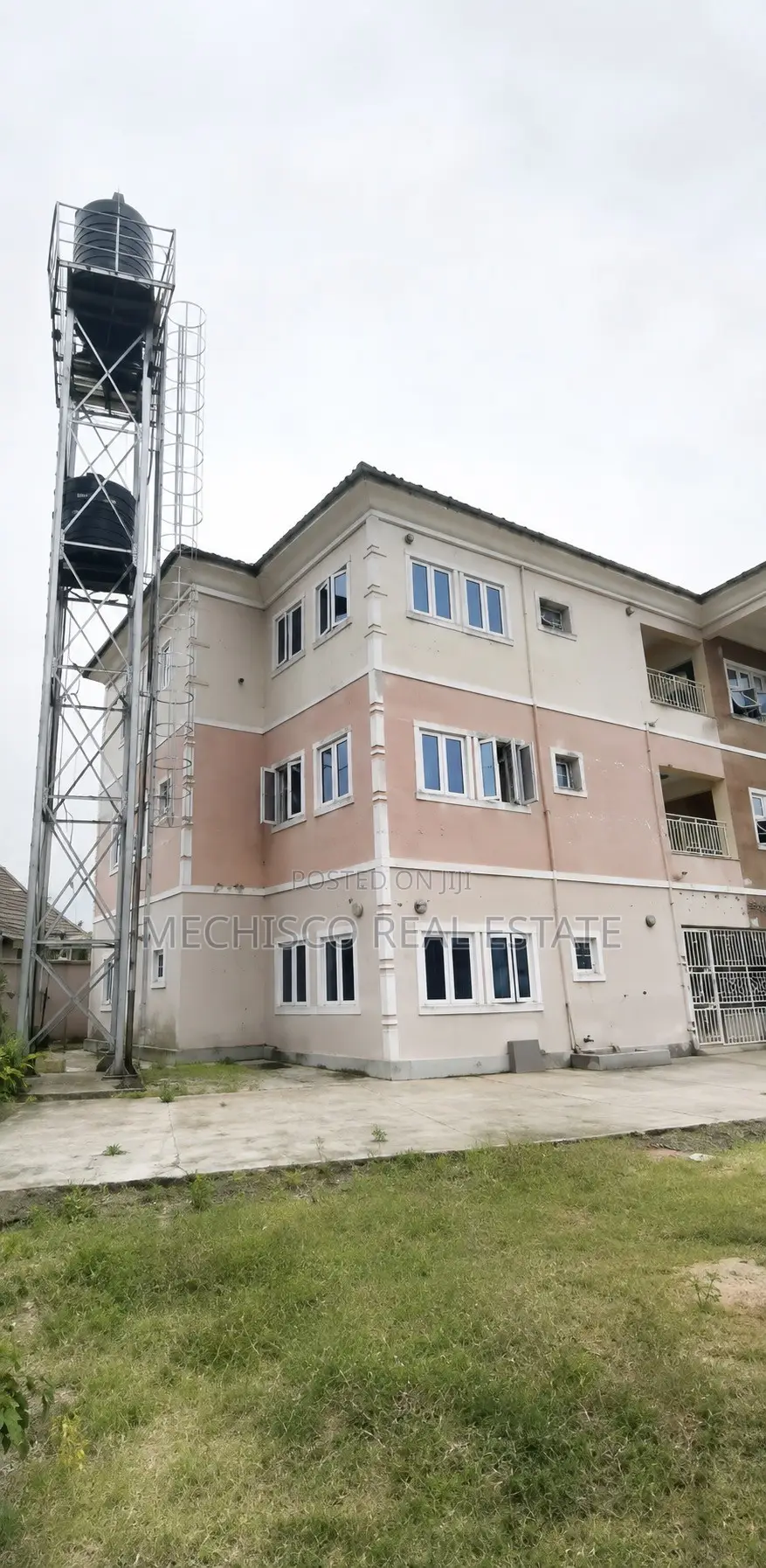 2bdrm Block of Flats in Obio-Akpor for sale