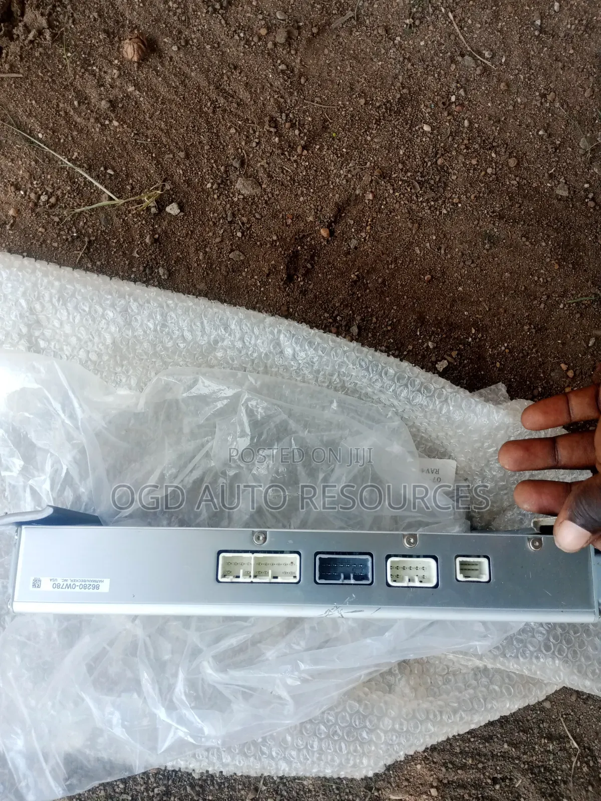 Amplifier for Lexus 570