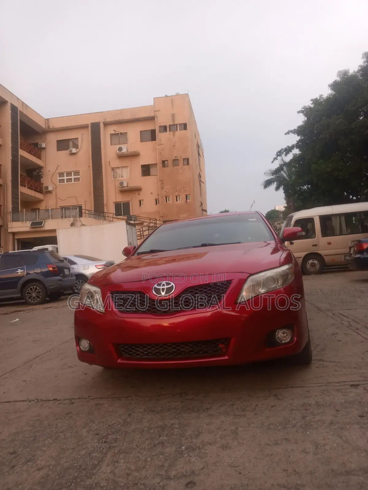 Toyota Camry SE 4dr Sedan (2.5L 4cyl 6A) 2011 Red