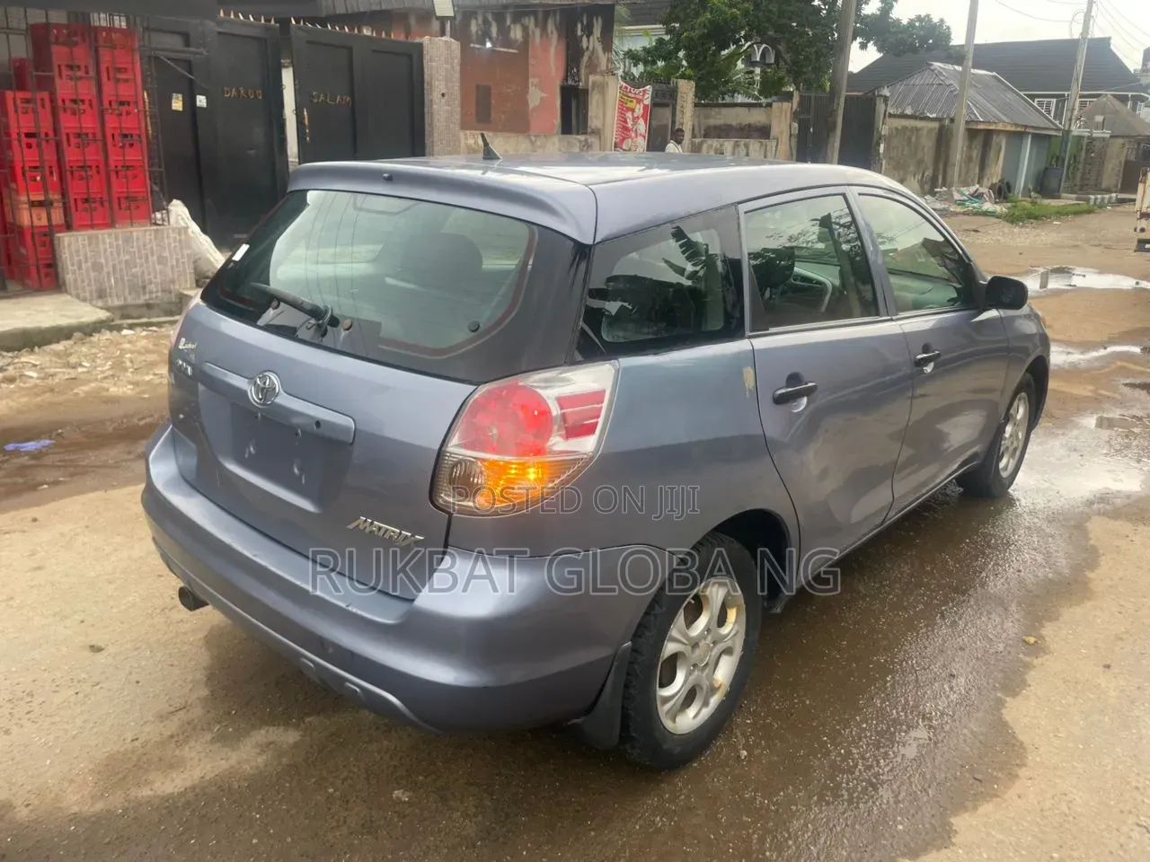 Toyota Matrix Hatchback AWD (1.8L 4cyl 4A) 2006 Blue