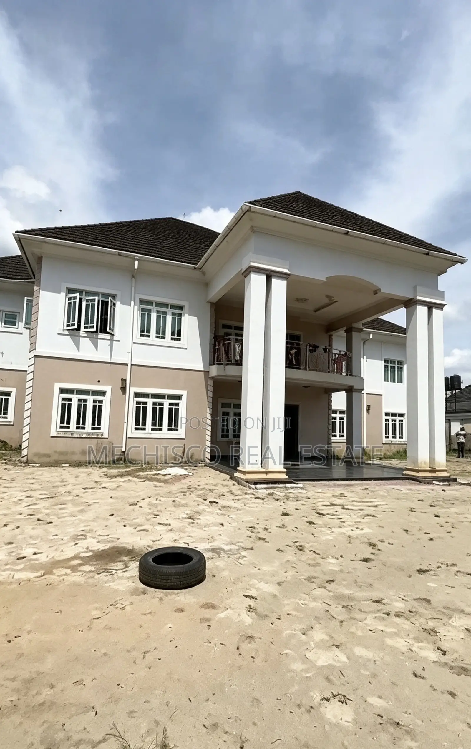 6bdrm Duplex in Rukpokwu for sale