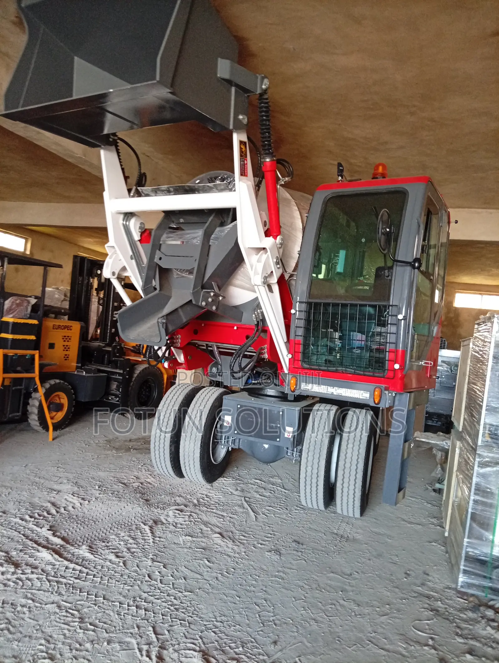 Self Load Concrete Mixer