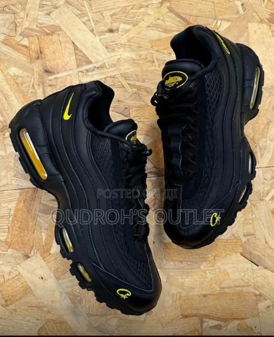 Nike Canvas