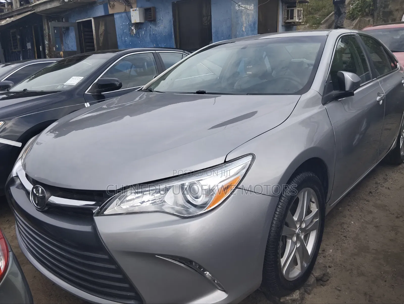 Toyota Camry 2016 Silver