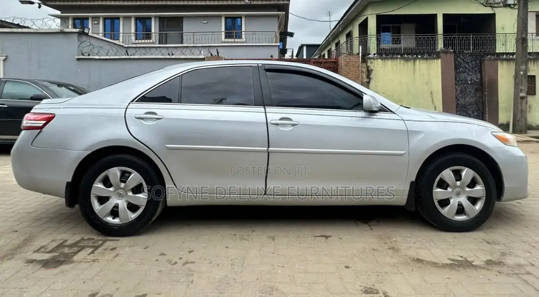Toyota Camry 2008 Silver