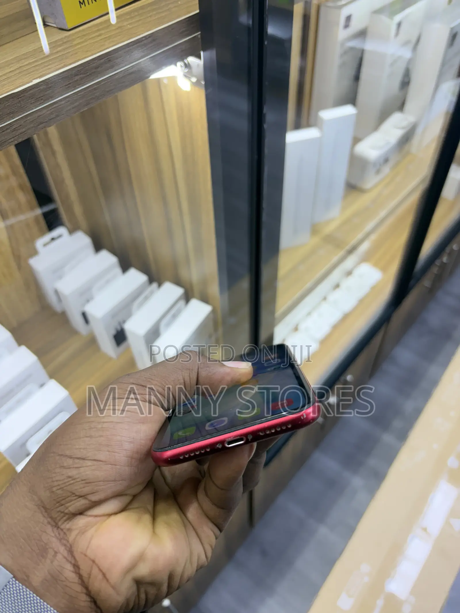 Apple iPhone 11 64 GB Red