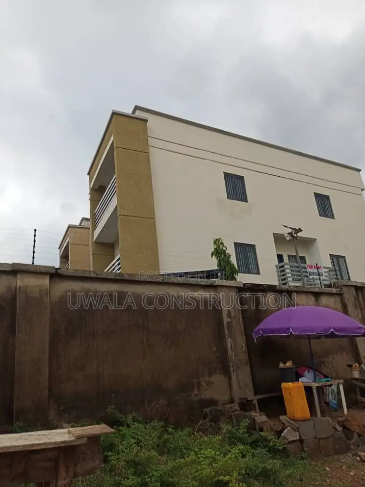 4bdrm Duplex in Kado for sale