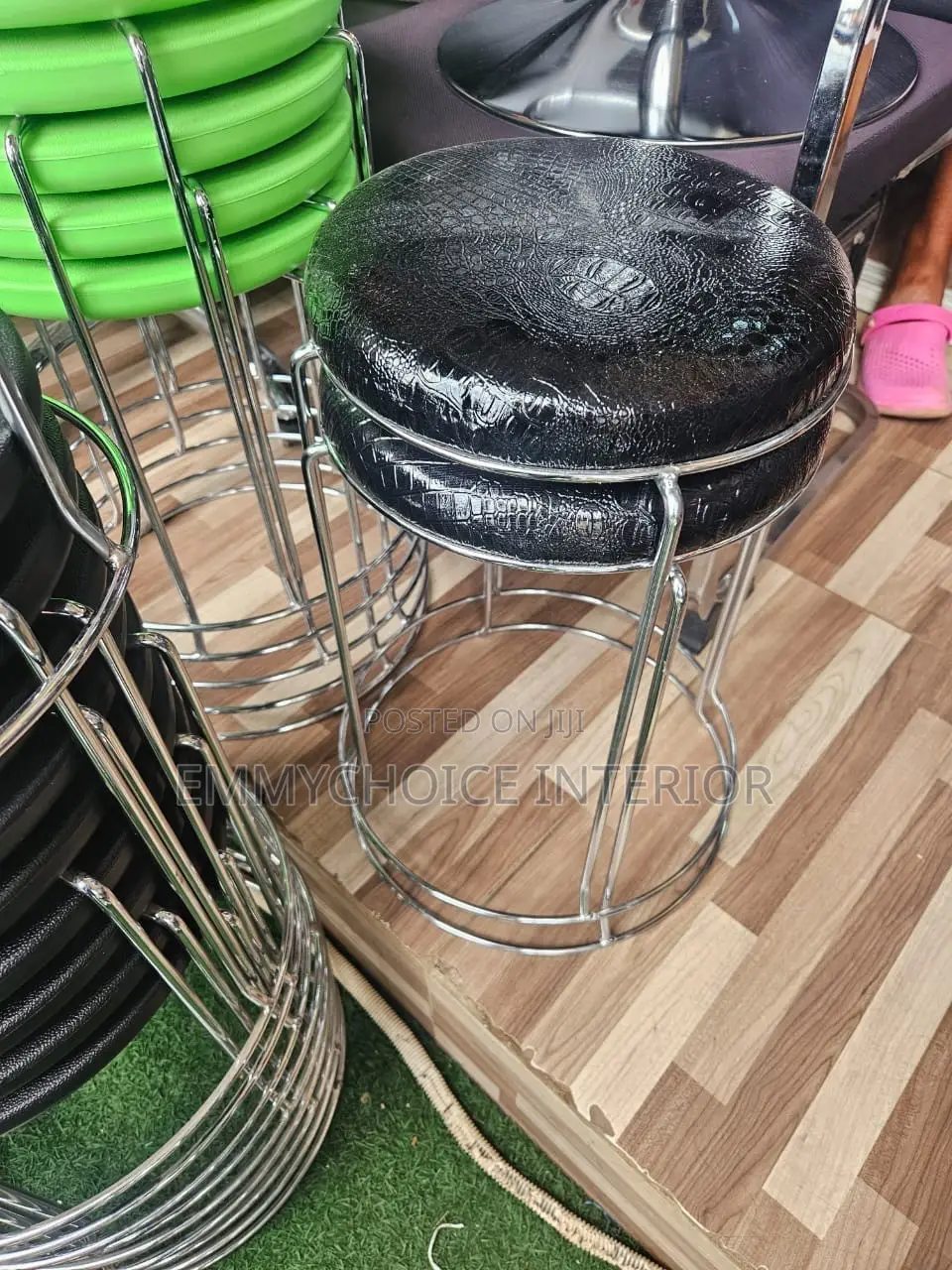 Round Metal Stool Chair With Foam Top