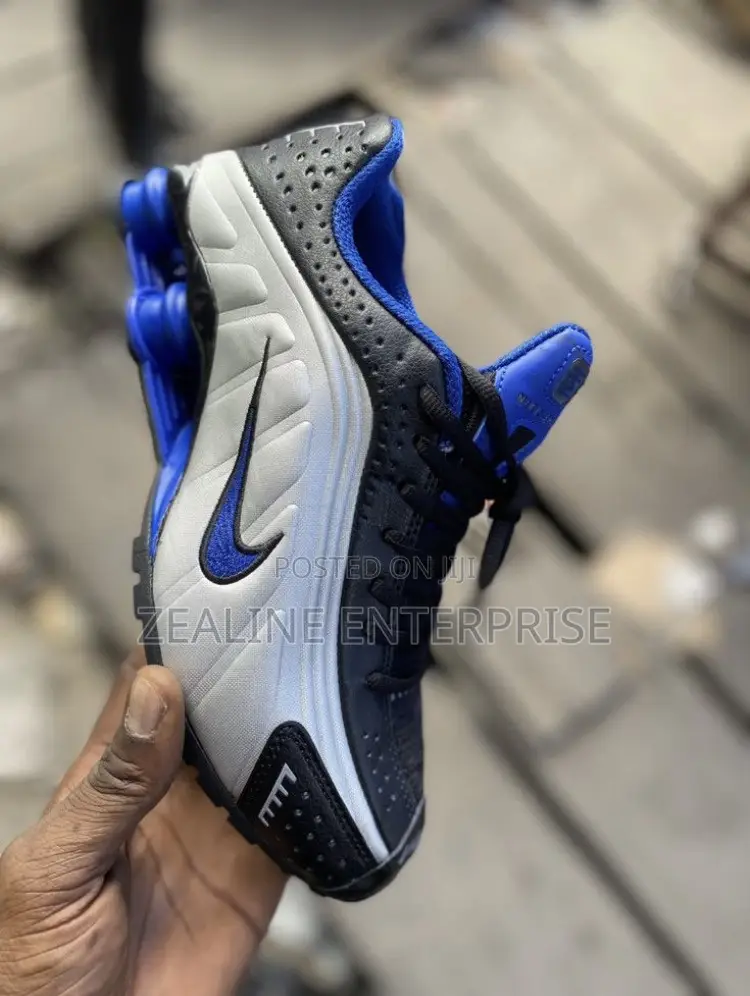 Nike Shox R4 Racer Blue & Metallic Silver