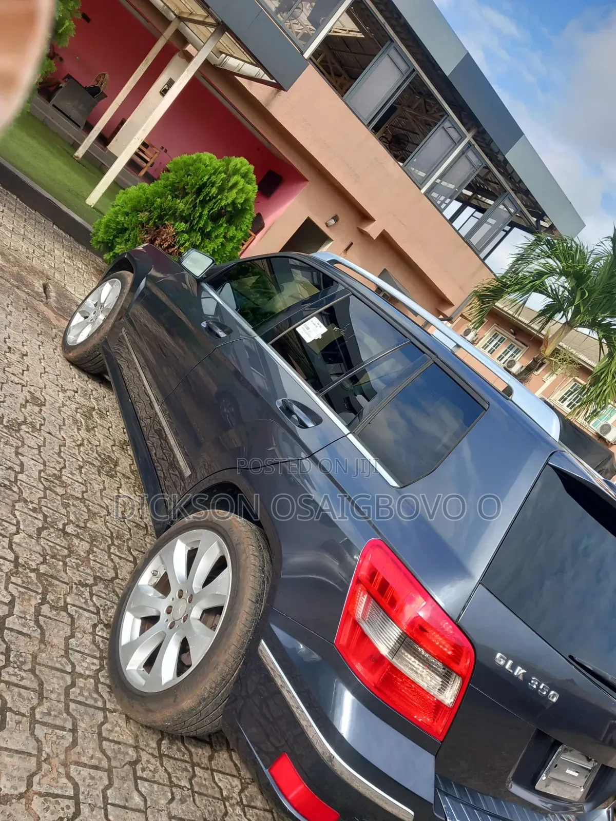 Mercedes-Benz GLK-Class 2011