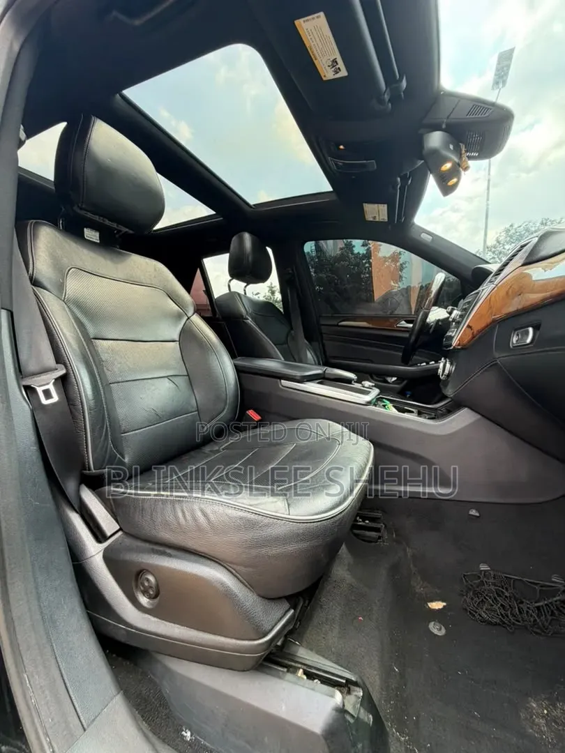 Mercedes-Benz M Class 2012 Black