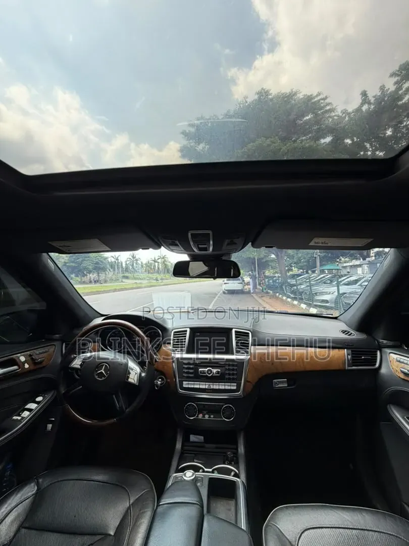 Mercedes-Benz M Class 2012 Black
