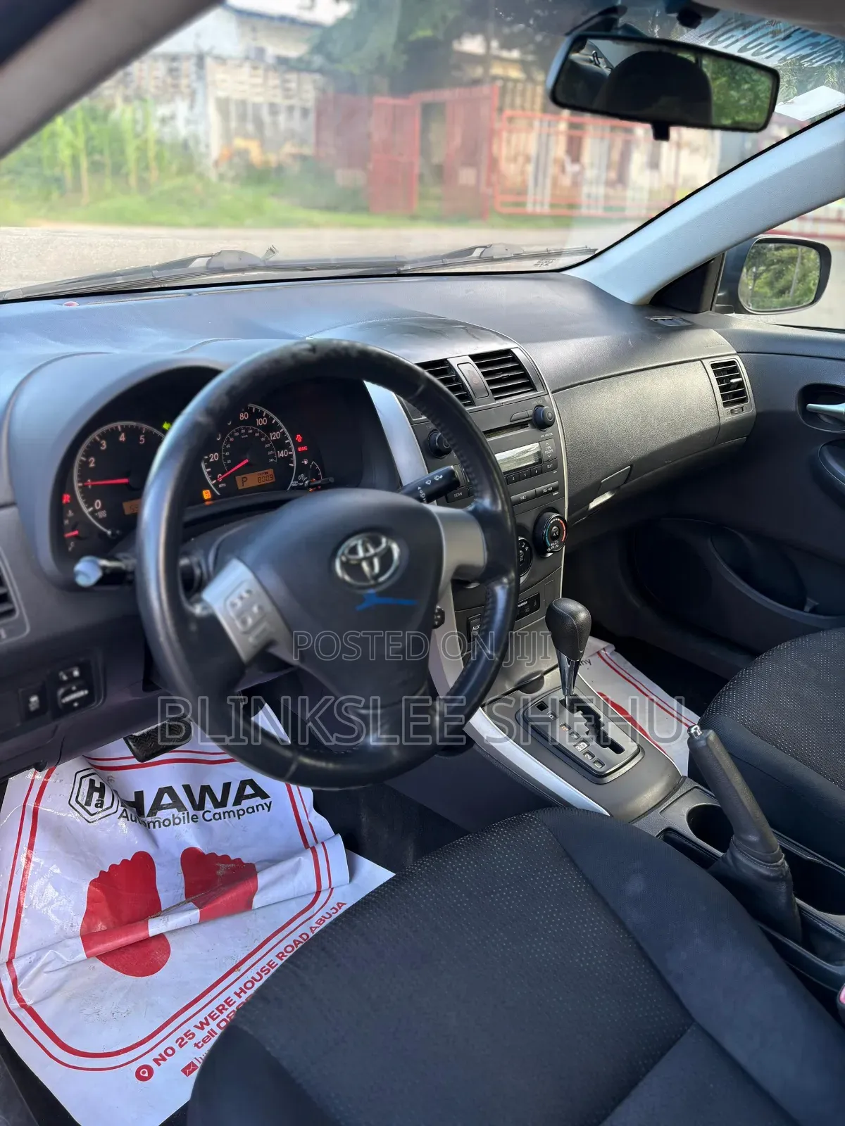 Toyota Corolla 2011 Gray