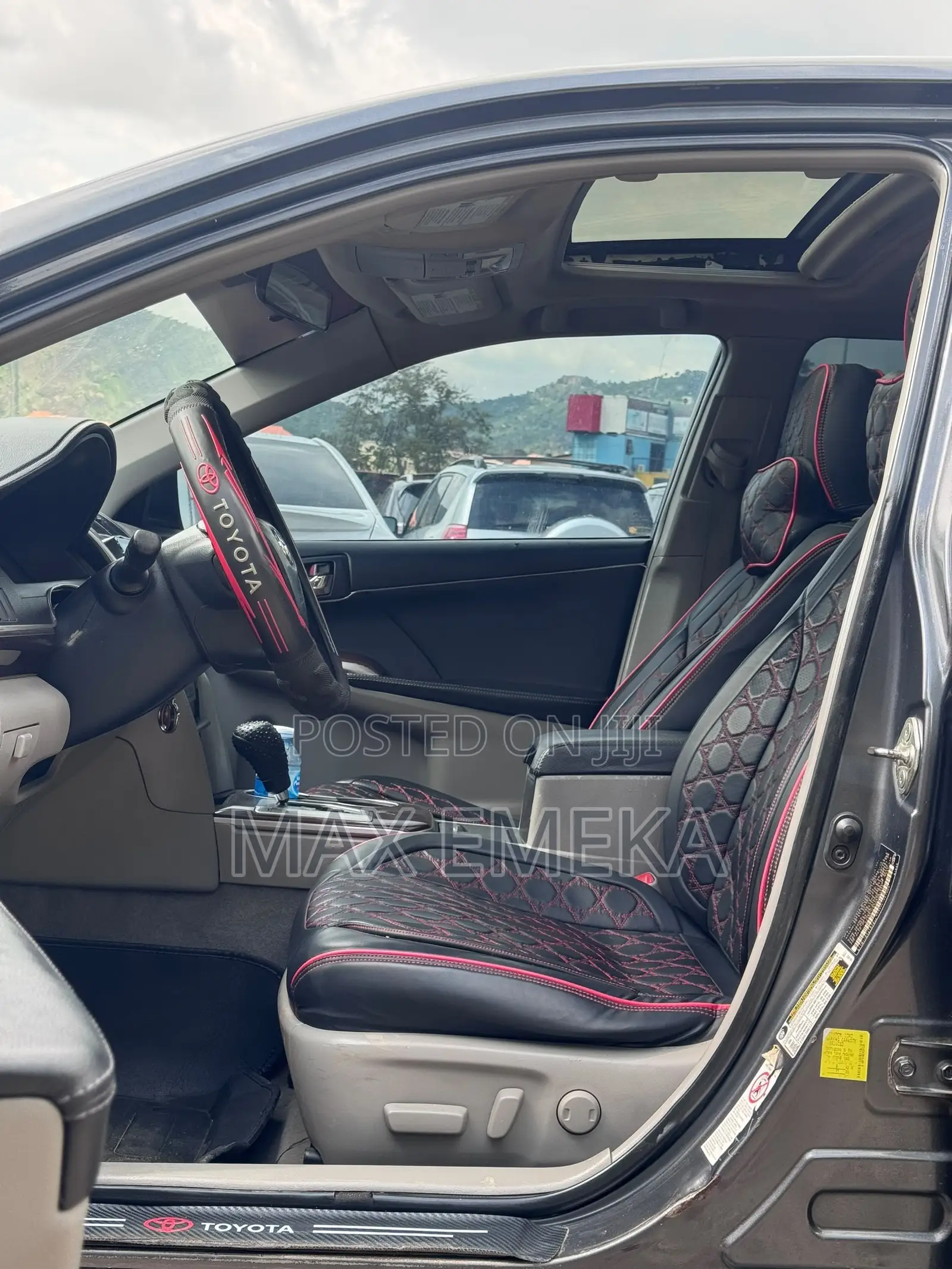 Toyota Camry XLE 4dr Sedan (2.5L 4cyl 6A) 2013 Gray