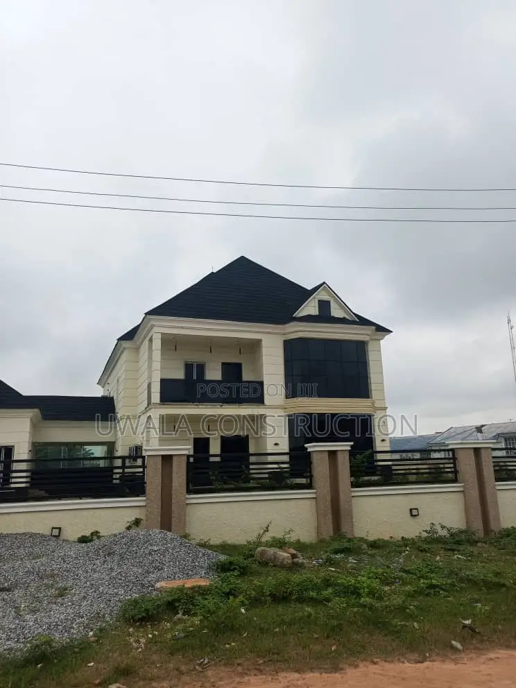 5bdrm Duplex in Jabi for sale