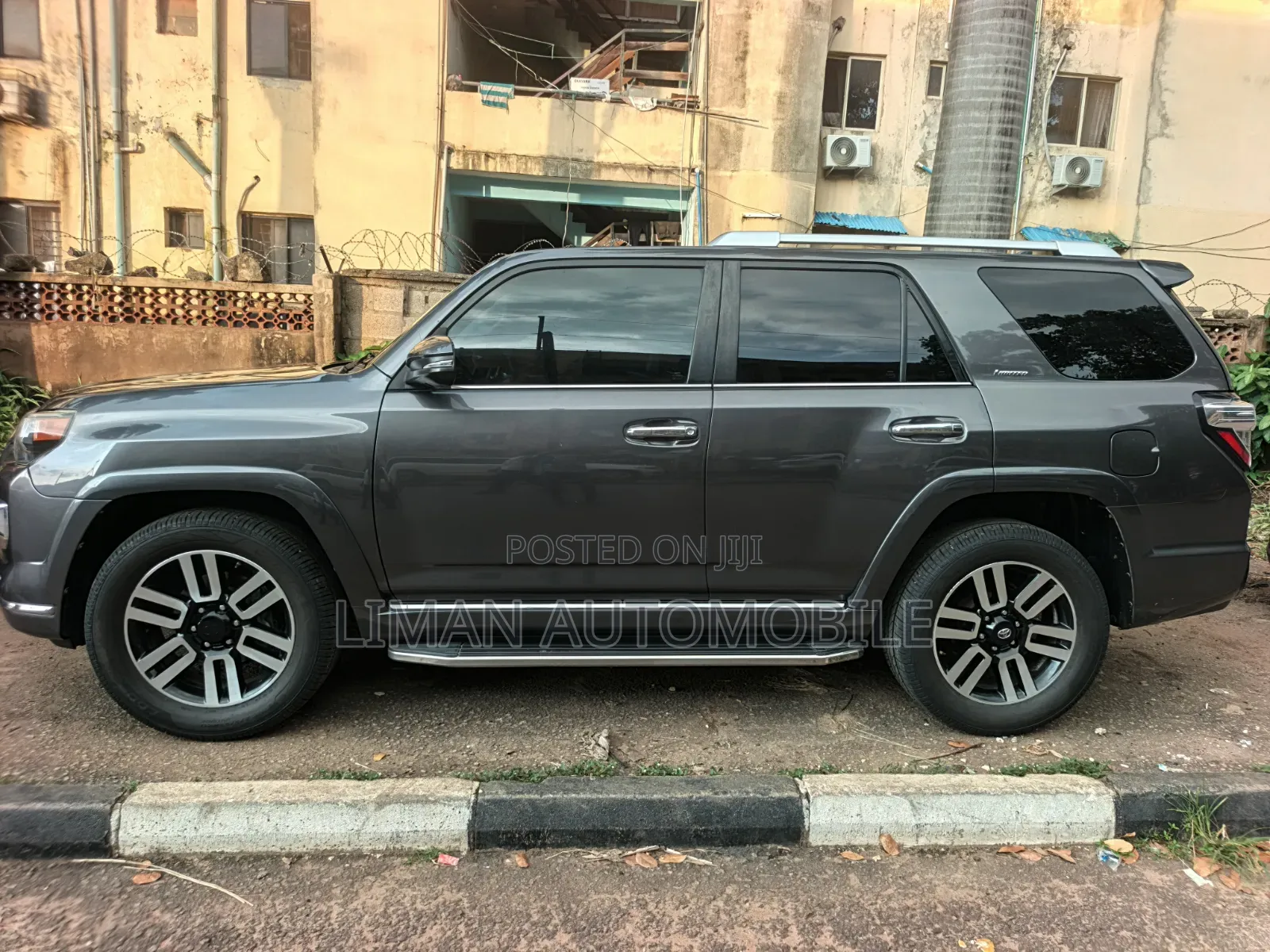 Toyota 4-Runner Limited 4x4 2018 Gray