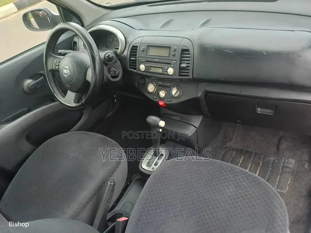 Nissan Micra 2004 Silver
