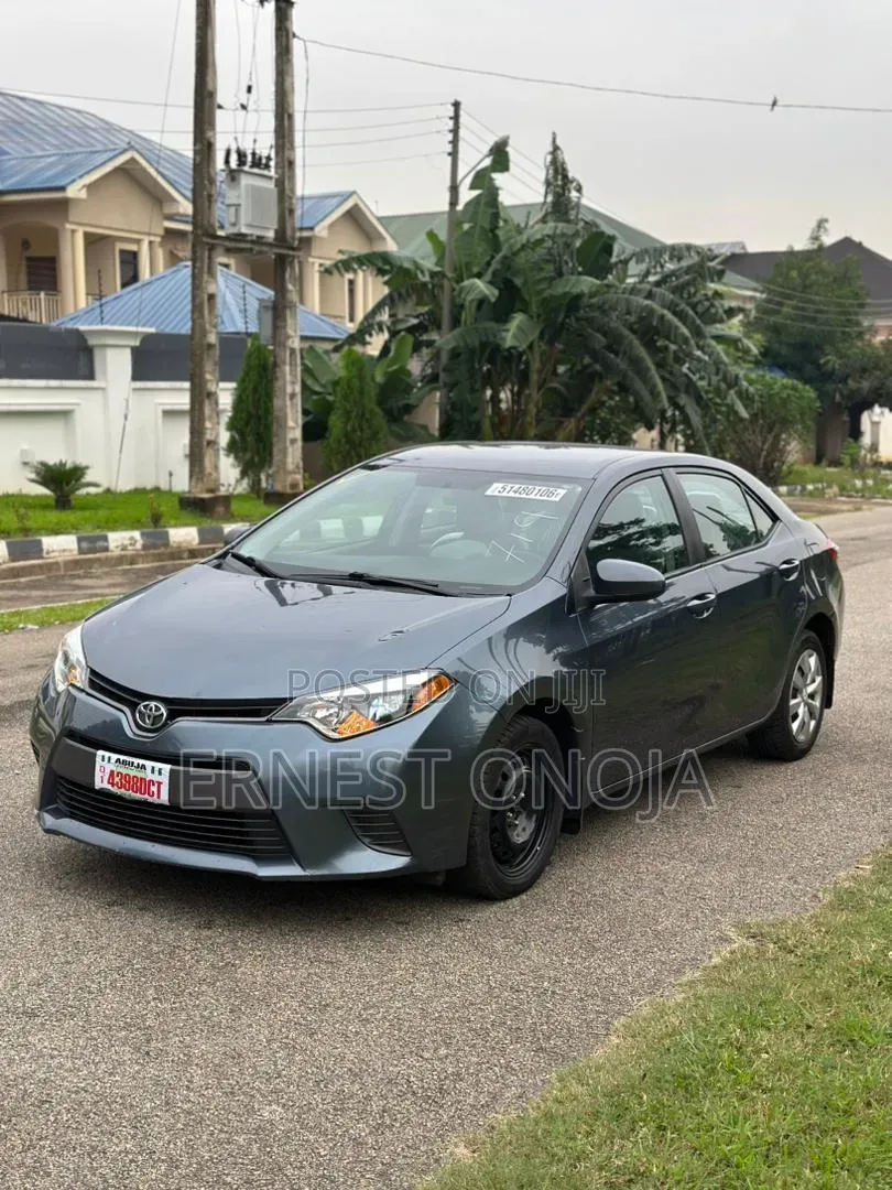 Toyota Corolla 2015 Gray