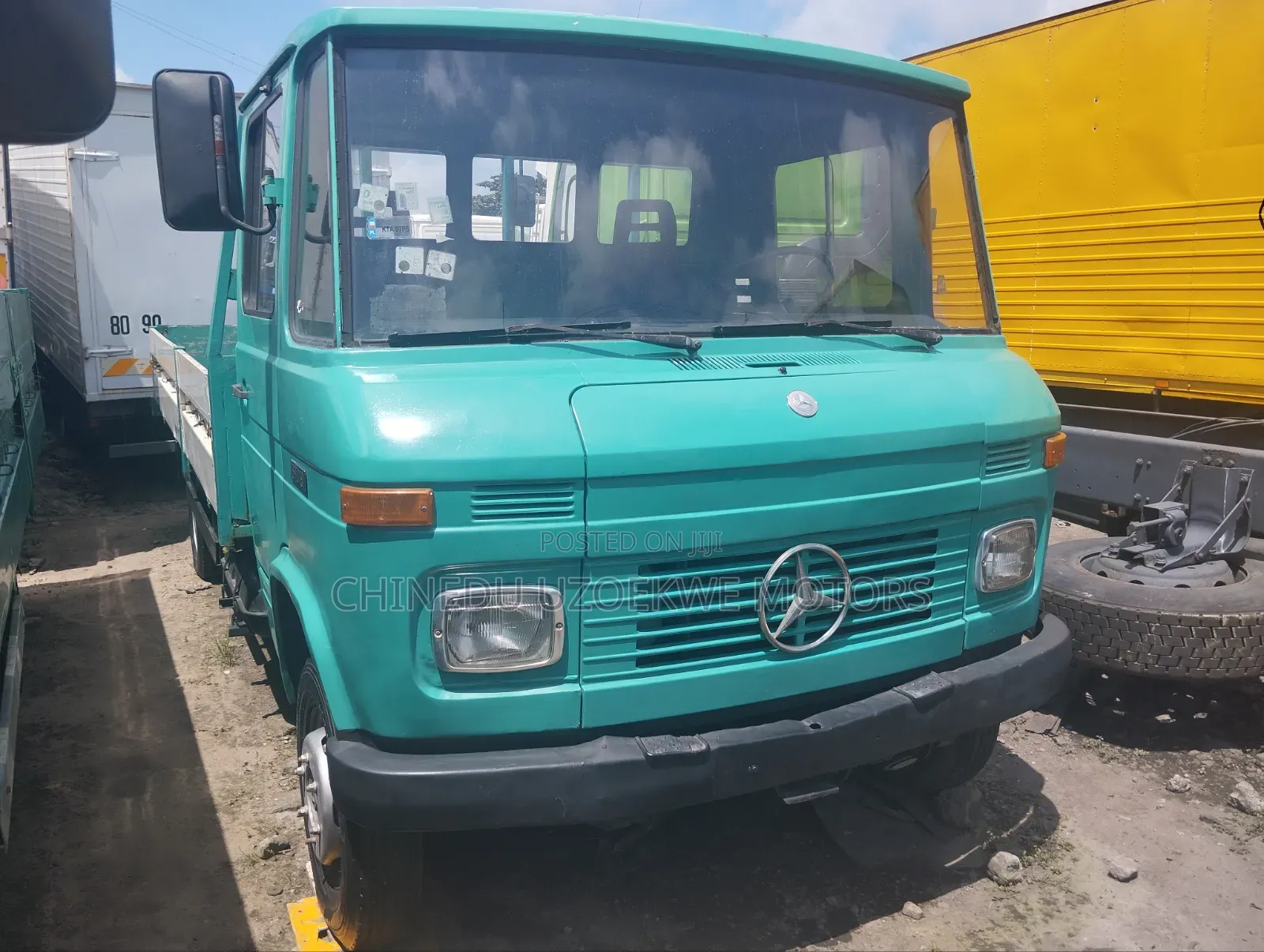 Mercedes Truck Pickup 608