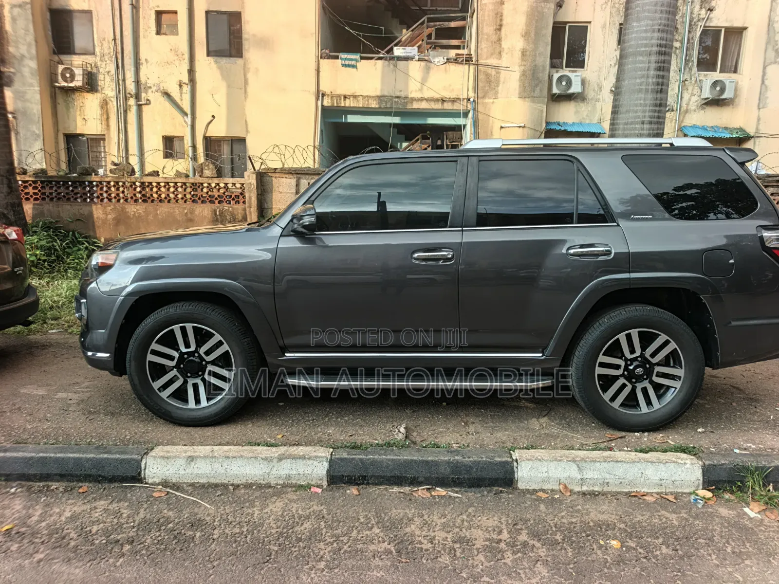 Toyota 4-Runner Limited 4dr 4x4 (4.0L 6cyl 5A) 2016 Gray