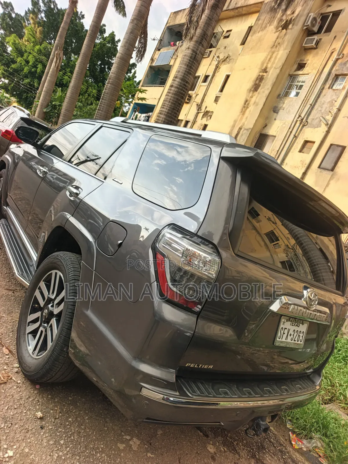 Toyota 4-Runner Limited 4dr 4x4 (4.0L 6cyl 5A) 2016 Gray