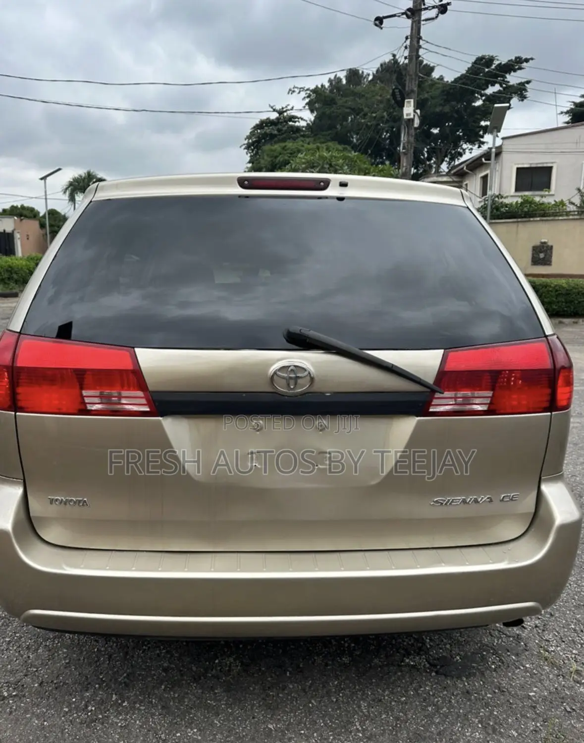 Toyota Sienna CE 2005 Gold