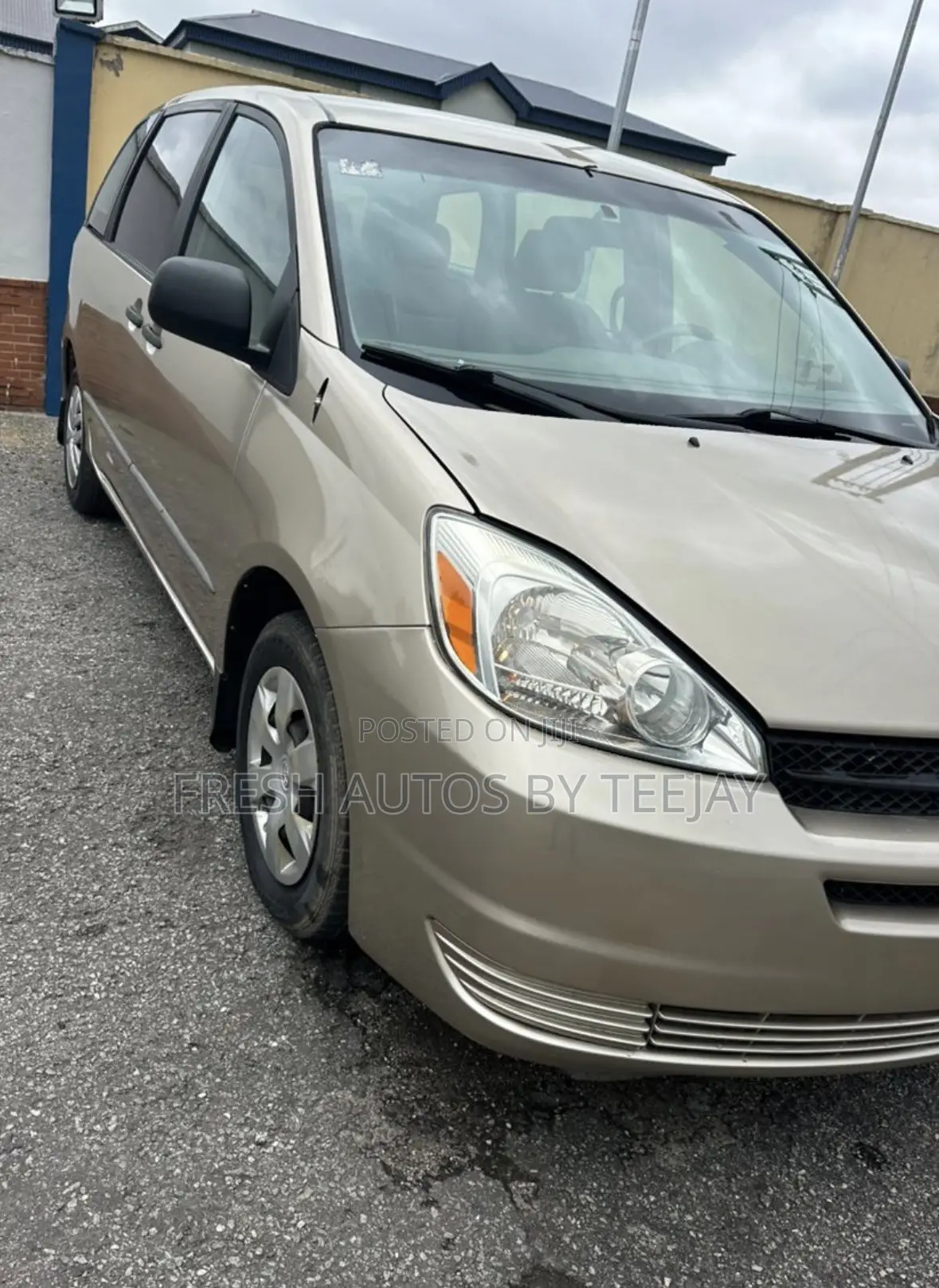 Toyota Sienna CE 2005 Gold