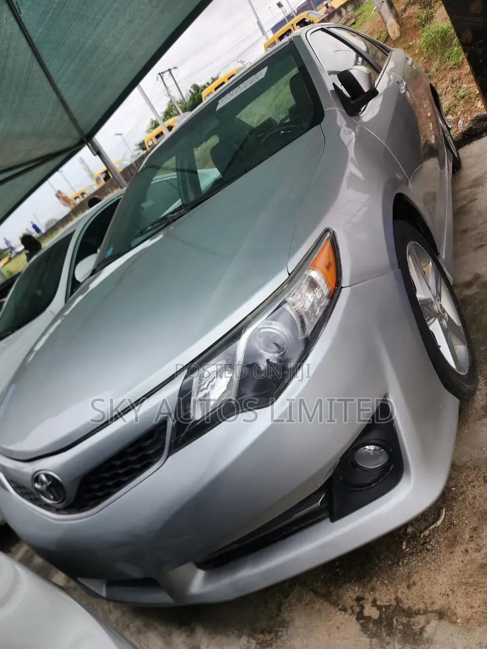 Toyota Camry 2012 Silver