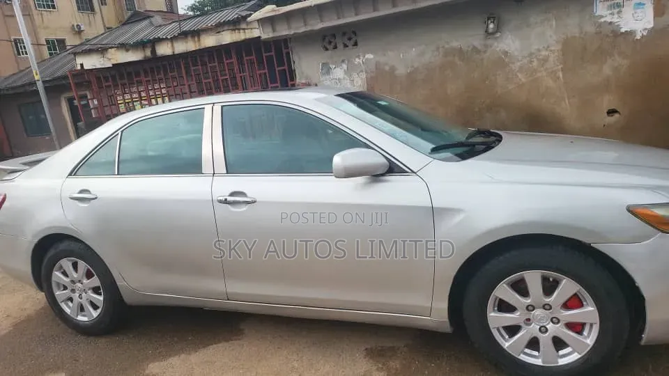 Toyota Camry 2008 Silver
