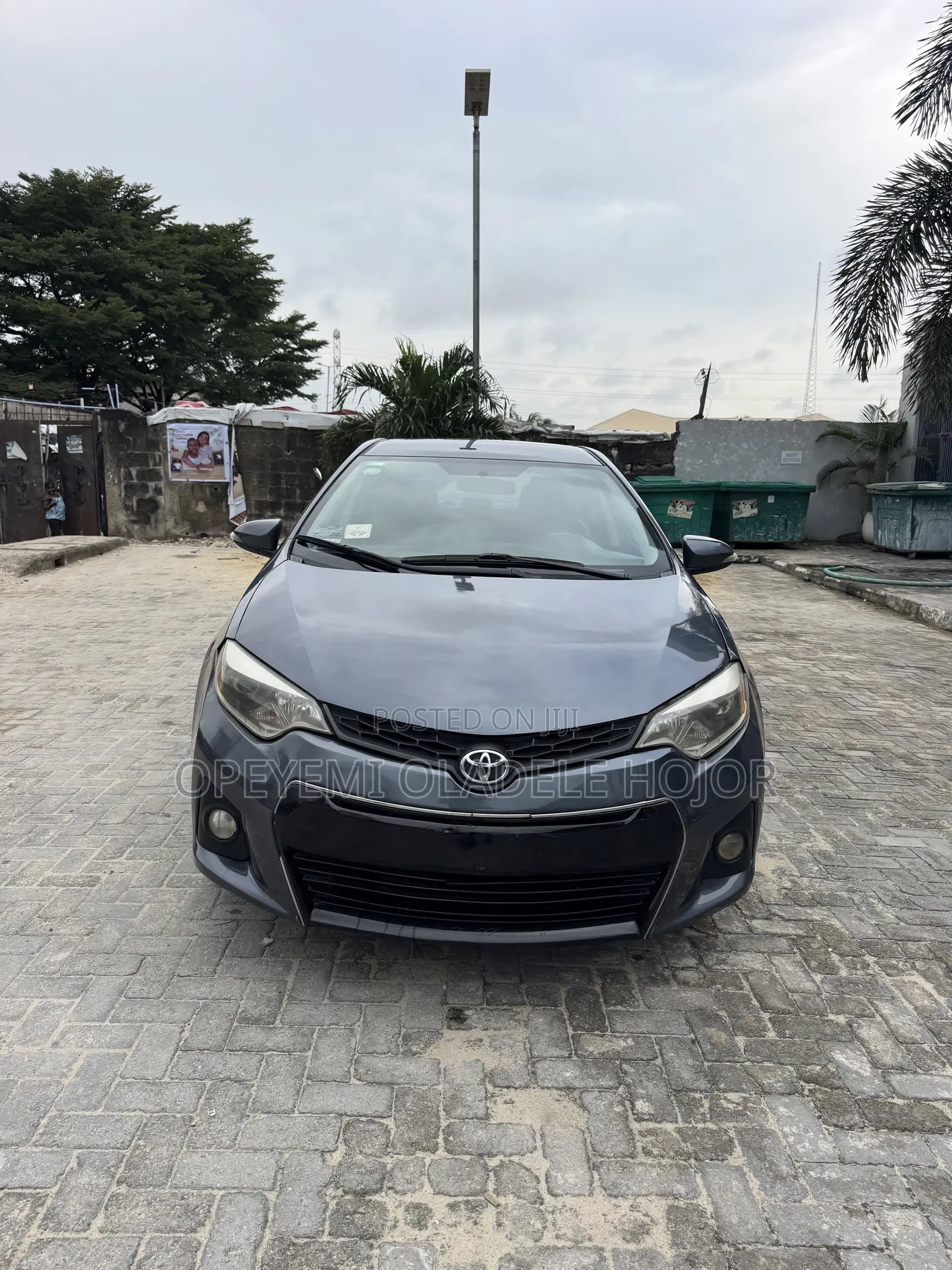 Toyota Corolla S 4dr Sedan (1.8L 4cyl CVT) 2014 Gray