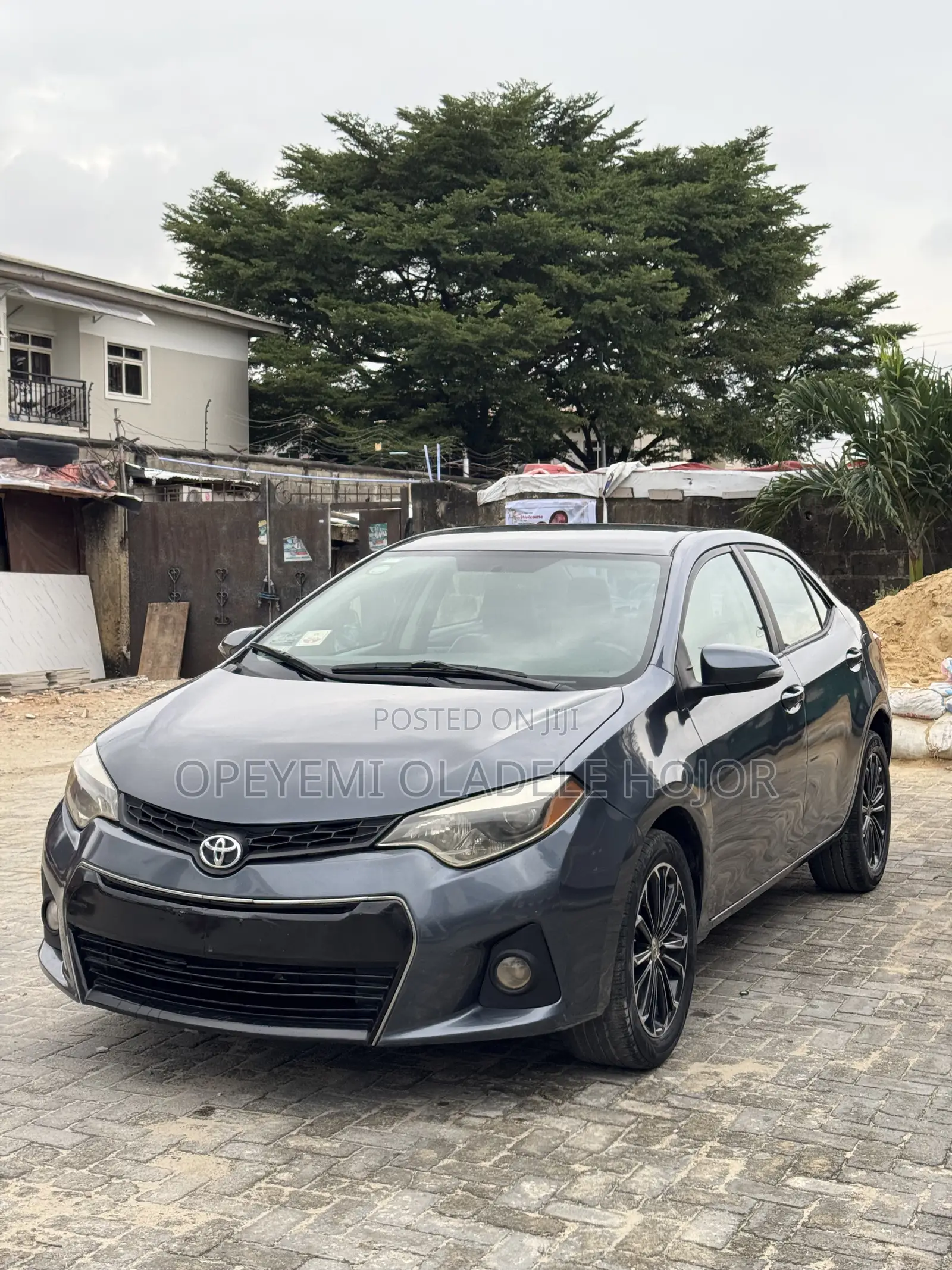 Toyota Corolla S 4dr Sedan (1.8L 4cyl CVT) 2014 Gray