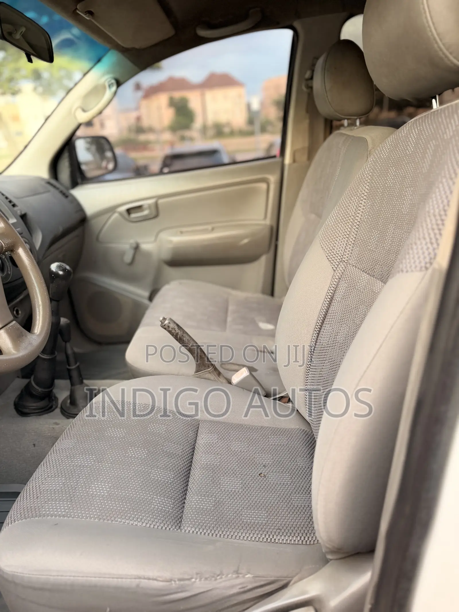 Toyota Hilux 2.0 VVT-i 2011 White