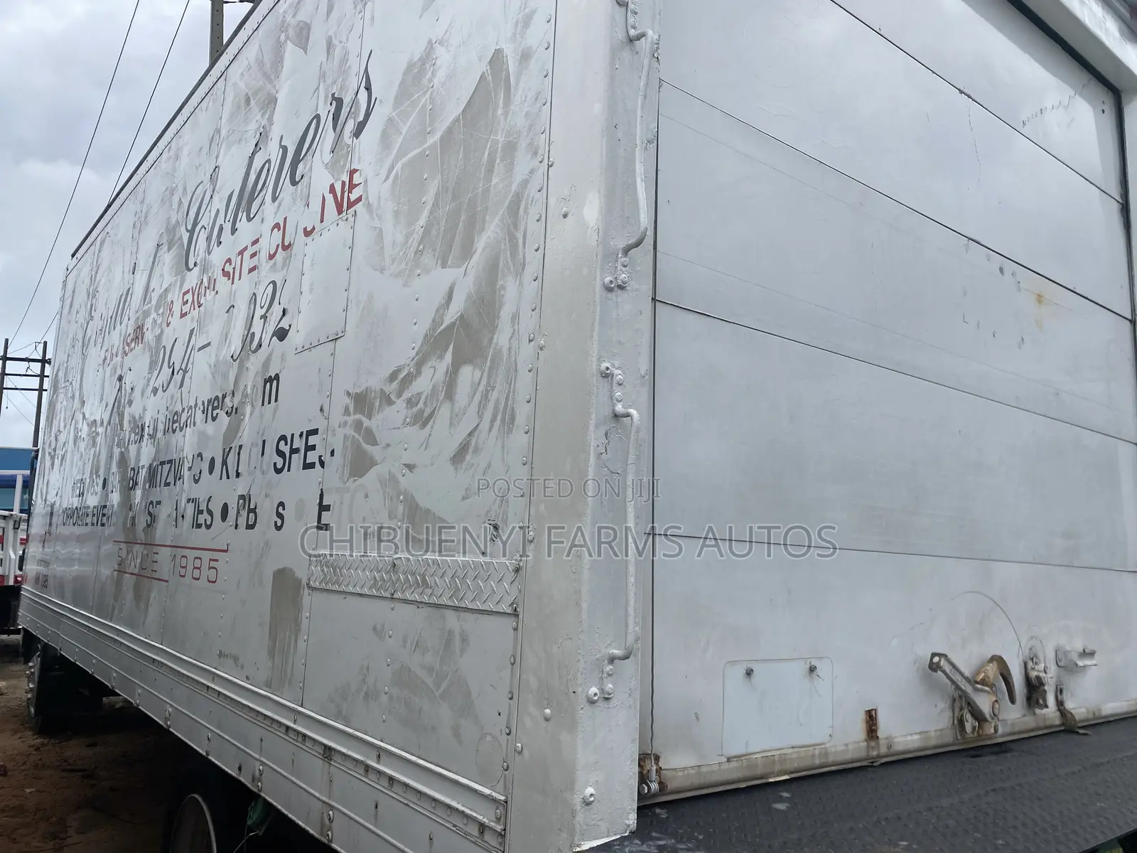ISUZU Cooling Van 6-Tons