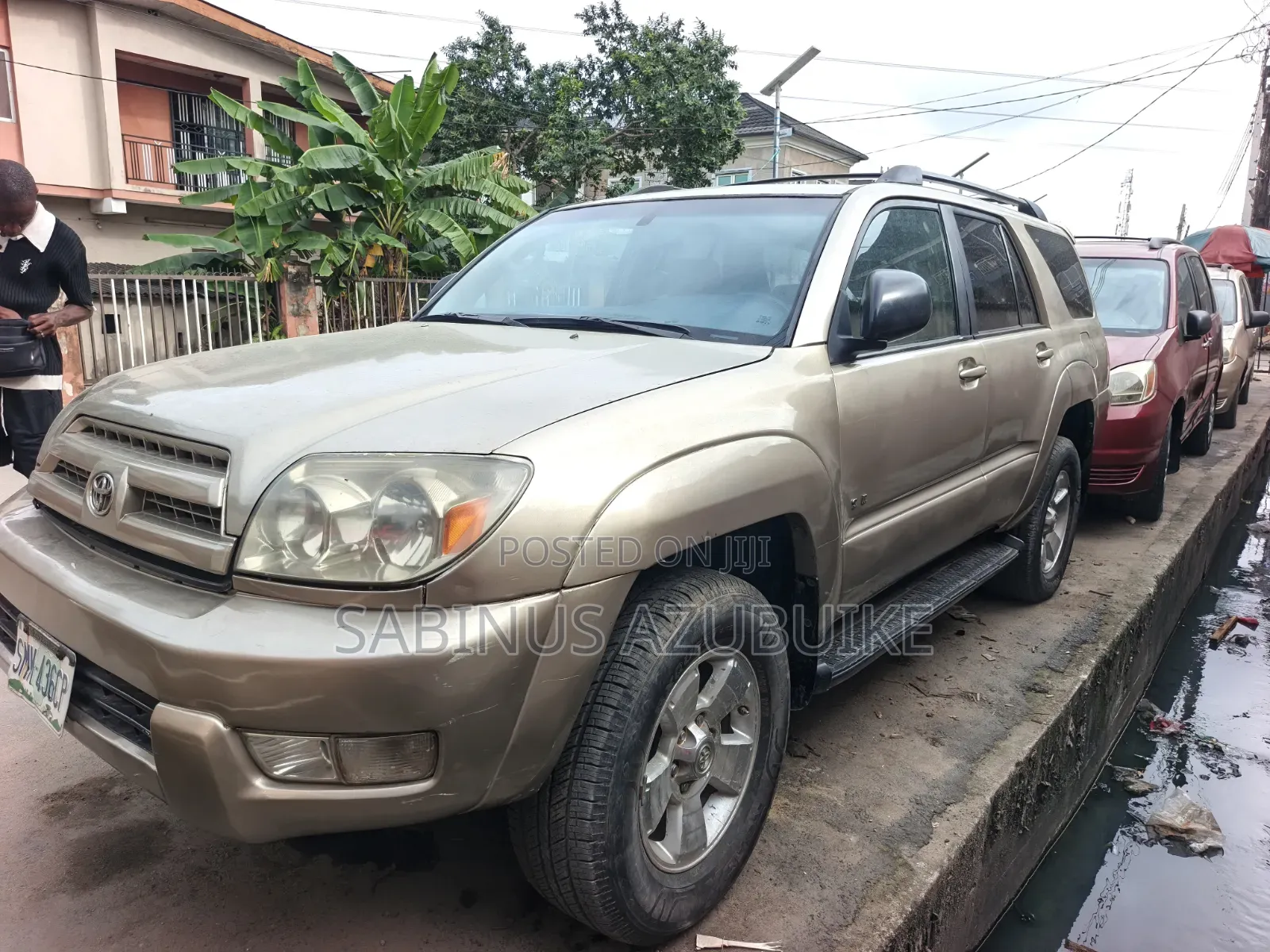 Toyota 4-Runner 2004 Gold
