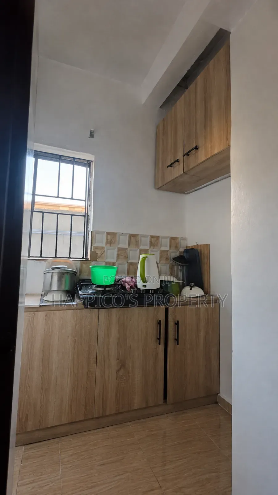 Mini Flat in Fola Agoro for rent