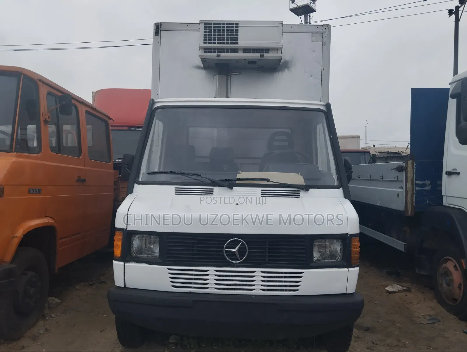 Mercedes Truck 410D Cooling Van 2000model
