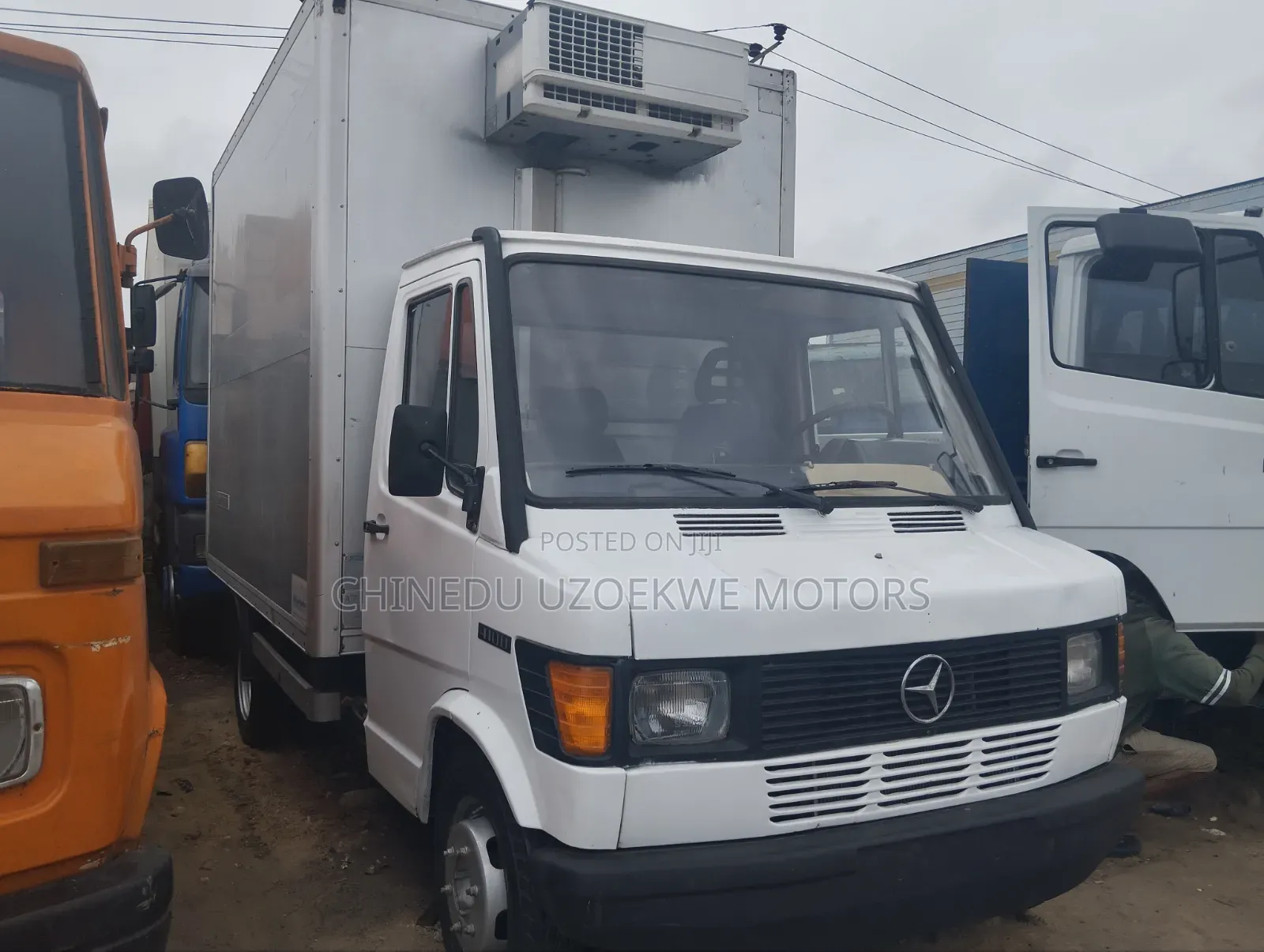 Mercedes Truck 410D Cooling Van 2000model