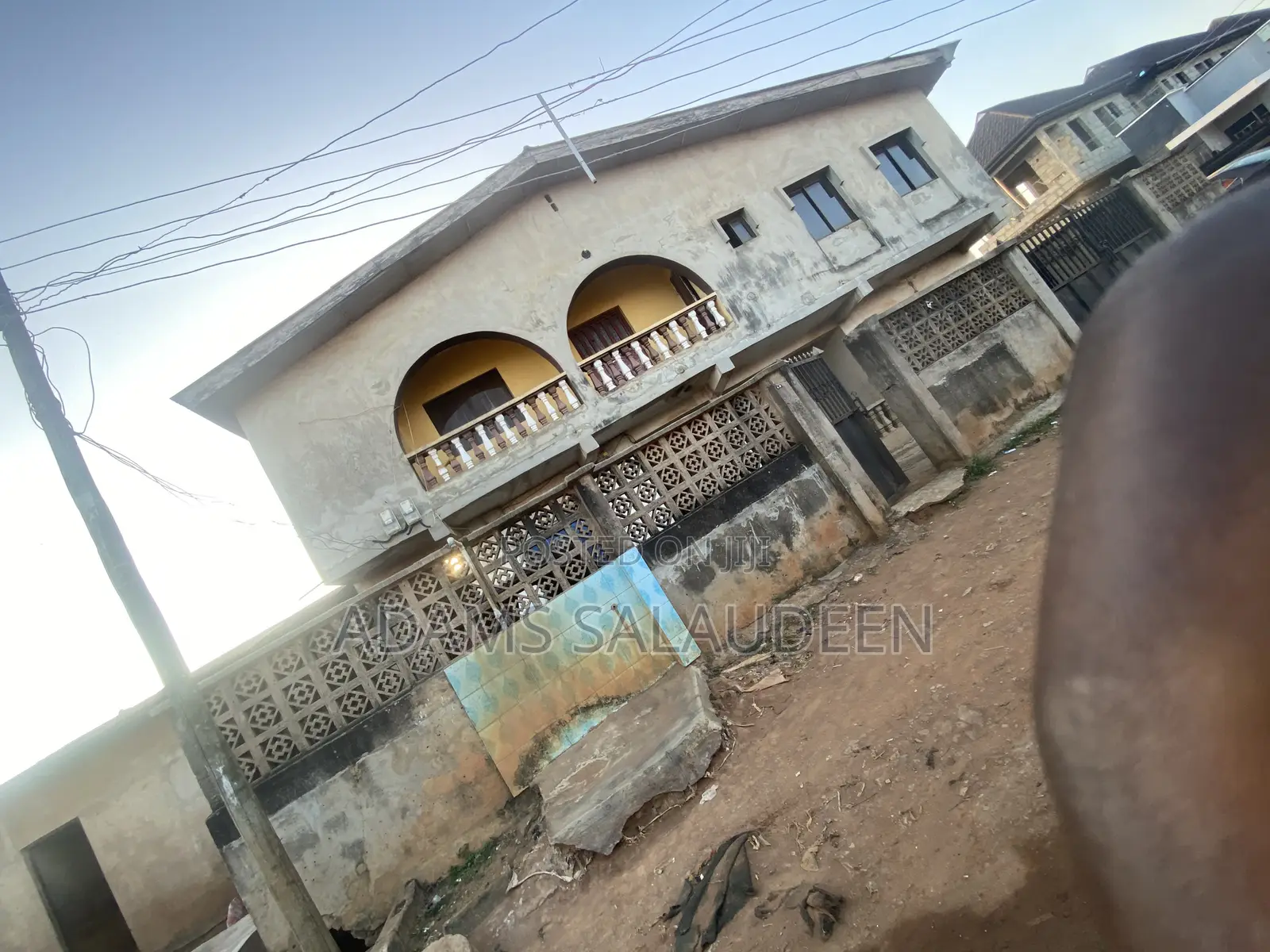 4bdrm Block of Flats in Crossing, Ifo for sale
