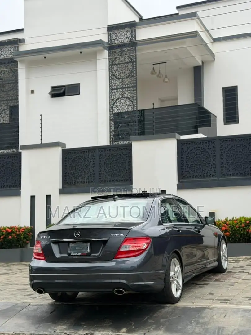 Mercedes-Benz C350 2011 Gray